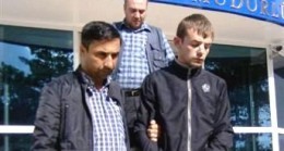 Bıçaklı Kavgada Arkadaşını Öldüren Liseli Tutuklandı
