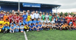 Çocuklara Futbol Turnuvası