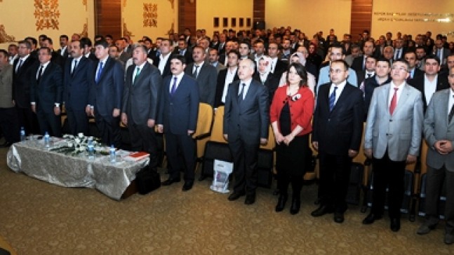 Pursaklar Belediyesinden Şehircilik Konferansı