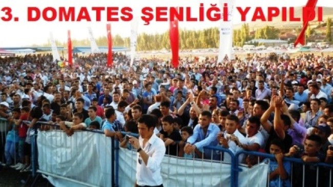 Akkuzulu Domates Şenliği Yapıldı
