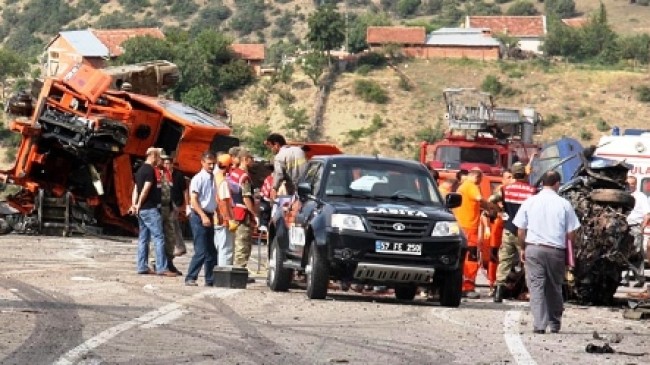 Feci Kazada 7 Kişi Hayatını Kaybetti
